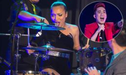 Hồng Ngọc đánh trống cho Quang Hà hát ở Úc