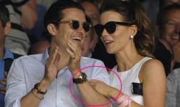 Bloom bất ngờ tình tứ với "gái đã có chồng"