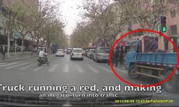 'Giật thon thót' khi tham gia giao thông tại Trung Quốc