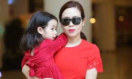 Con gái Lưu Hương Giang xinh như thiên thần ra phố cùng mẹ