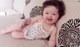 Cadie xinh tươi với mái tóc xoăn bồng bềnh 