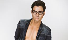 Võ Minh Thành khoe vẻ nam tính đầy gợi cảm