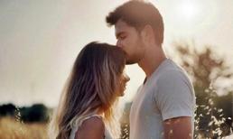 “Em phải về vì chồng em đang đợi”