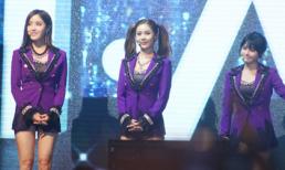T-ara trẻ trung như nữ sinh trong đồng phục tím tại Mini show