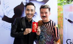 Đàm Vĩnh Hưng lì xì cho 'học trò' cưng