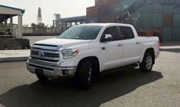 Xe bán tải đắt nhất của Toyota về Việt Nam