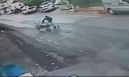 Thót tim với màn cứu bé trai khỏi vực sâu hàng chục mét