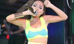 Thảo Trang trung thành với phong cách thời trang nóng bỏng