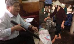 Đại gia Việt: Cưỡi xe 'vừa ghẻ vừa bẩn', đi chân trần, xắn quần tới gối