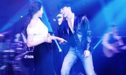  Nathan Lee “máu lửa” bên Ngọc Anh