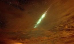 Vật thể bay không xác định xé toạc bầu trời Nga