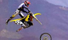 Những tình huống giúp luyện “cơ cười” ngày Tết