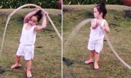 Con trai Hồng Nhung 'tập tành' làm vườn cực yêu