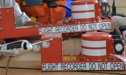 Chuông báo động 'kêu inh ỏi' trước khi máy bay AirAsia lao xuống biển