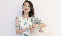 Chương Tử Di trẻ trung, xinh xắn với váy hoa