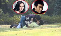 'Tóm gọn' Huỳnh Hiểu Minh say sưa hôn Dương Mịch trên bãi cỏ