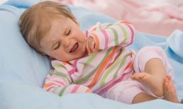 8 dấu hiệu của trẻ chậm phát triển mẹ phải biết