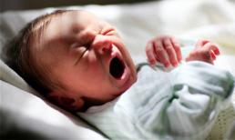 Chọn ngày giờ “tốt” để sinh: Lợi hay hại?