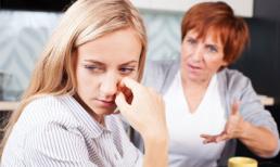 Ép chia tay, giờ mẹ anh muốn tôi quay lại hàn gắn