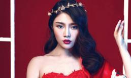 Ngắm Từ Đông Đông quyến rũ trong sắc đỏ