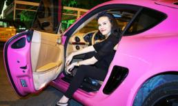 Thụy Anh gây chú ý với siêu xe màu hồng tại sự kiện