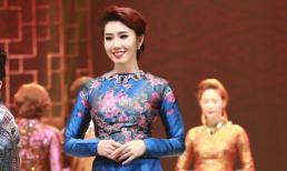 Thúy Ngân e ấp trong tà áo dài Xuân