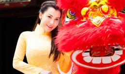 Linh Phương dịu dàng với sắc đỏ áo dài đón Tết
