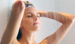 Thói quen trong mùa đông gây khô da