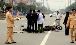 Chèn qua đầu nạn nhân, tài xế xe tải rồ ga bỏ chạy