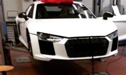 Siêu xe Audi R8 bị “chộp” tại nhà máy