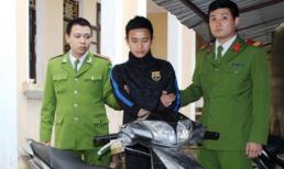 Thua lô đề, vác búa đinh đi cướp xe máy