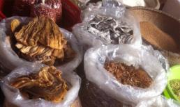 Chóng mặt vì thực phẩm Tết tăng giá