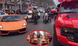 Chàng trai đi Lamborghini chở theo gấu bông và hoa hồng cầu hôn bạn gái
