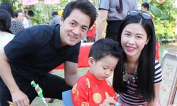 Gia đình Đăng Khôi hạnh phúc đi chơi Tết