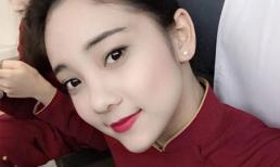 Ngắm nữ tiếp viên hàng không Việt Nam trong đồng phục áo dài đỏ