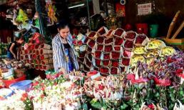 Chợ hoa, quà tặng 8/3 ế từ Hà Nội tới Sài Gòn 