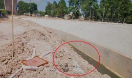 Phát hiện xác trẻ sơ sinh gần kênh thoát nước