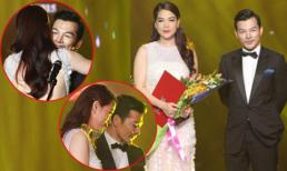 Trương Ngọc Ánh bối rối nhận giải 'Cánh diều vàng' từ chồng cũ