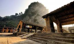 Lãng đãng bức tranh phố cổ Đồng Văn