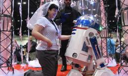 Hài hước những người cưới với đồ vật kì cục nhất quả đất