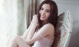 Người mẫu Huỳnh Vy khoe vẻ đẹp gợi cảm hút ánh nhìn