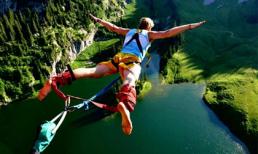 Thót tim với những trò du lịch mạo hiểm tại Việt Nam