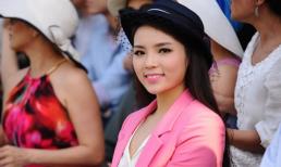 Hoa hậu Kỳ Duyên nổi bật đi xem đấu mã cầu