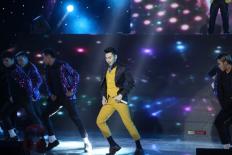 Isaac có phần trình diễn cực kỳ ấn tượng trong liveshow 7 The Remix