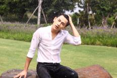 Mẫu bạn gái lý tưởng của Isaac