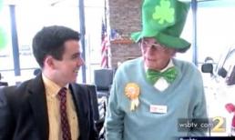 Cụ ông 100 tuổi vẫn làm việc 6 ngày/tuần