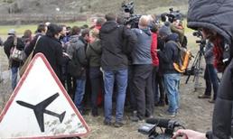 Hé lộ nội dung giấy tờ bị xé tại nhà cơ phó Airbus A320