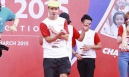 Xuân Bắc 'hồi teen' nhảy 'Gangnam Style'