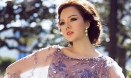 Á hậu Ruby Anh Phạm đẹp từng centimet với đầm ren