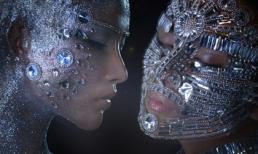 Võ Hoàng Yến biến hóa thành người ‘ngoài hành tinh’